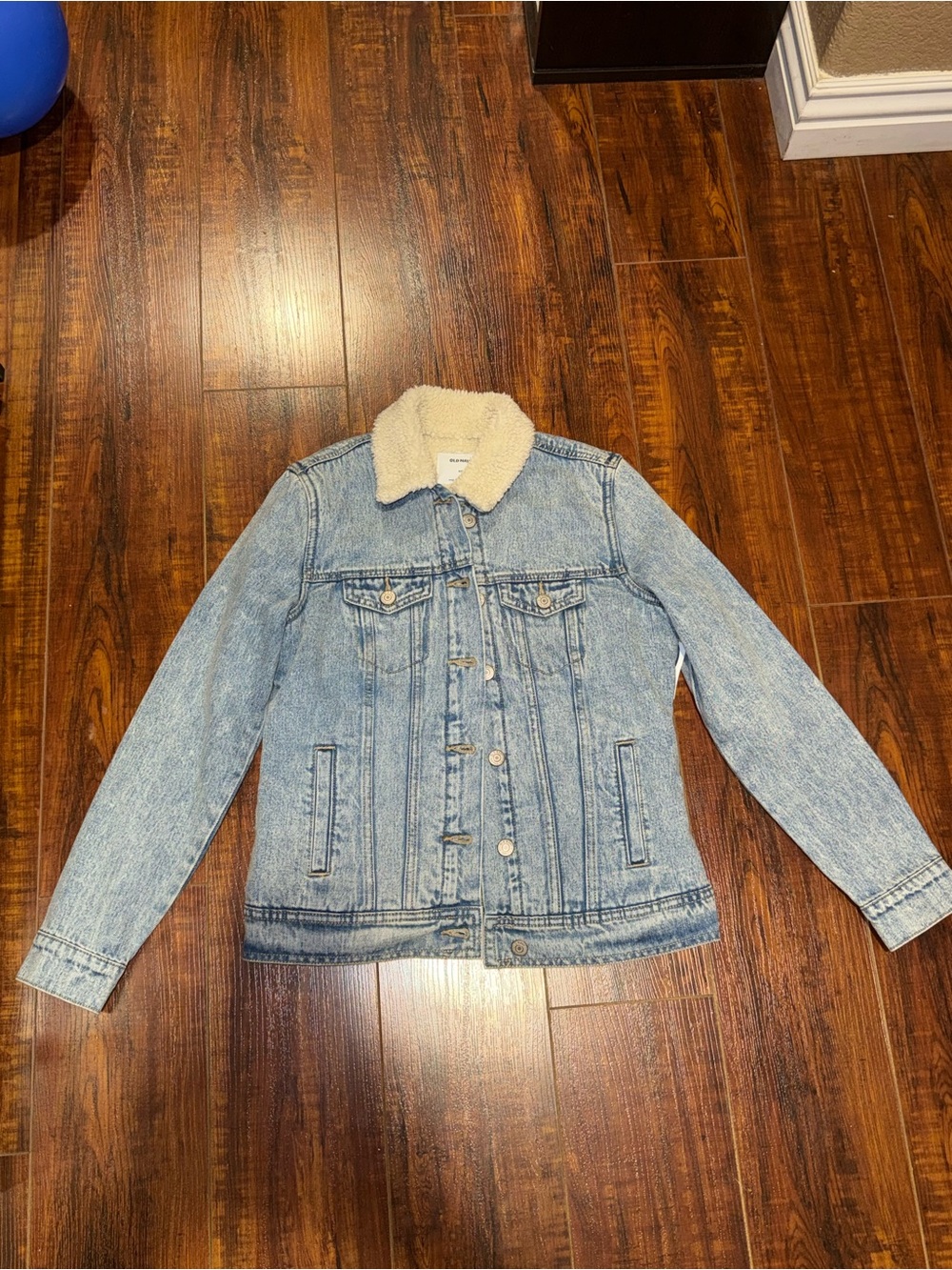 Old Navy Light Blue Denim Jacket with Cream Sherpa Collar